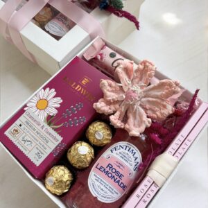 Prezent dla kobiety na każdą okazję podziękowanie zestaw kosz box prezentowy PREMIUM ROSE