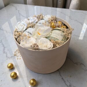 prezent na ślub, prezent na wesele, prezent dla pary młodej, box kosz prezentowy, zestaw prezentowy na ślub, zamiast kwiatów kosz prezentowy prezent na rocznicę kosz box prezentowy