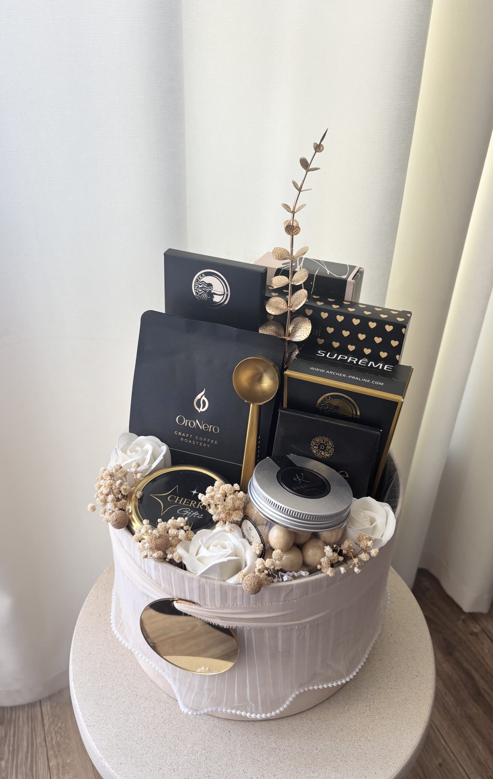 podziękowanie podziękowania dla Rodziców na ślub, kosz prezentowy luksusowy, eleganckie podziękowania, podziękowania w stylu glamour, BOHO