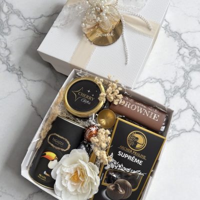 prezent dla ojca chrzestnego, prezent dla taty chrzestnego, prośba o zostanie ojcem chrzestnym, prośba o bycie ojcem chrzestnym, box prezentowy, kosz prezentowy personalizowany, grawer, box